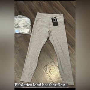 NWT 💕Fabletics Heather Flex Grey leggings